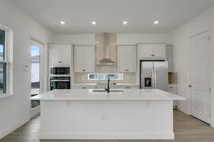 9853 Peebles St, Orlando, FL 32827 - Photo 22