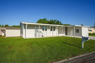31609 Terrace Dr, Tavares, FL 32778 - Photo 48