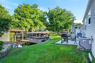 31609 Terrace Dr, Tavares, FL 32778 - Photo 44