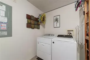 2427 Southern Oak St, The Villages, FL 32162 - Photo 32