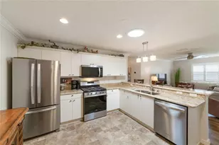 2427 Southern Oak St, The Villages, FL 32162 - Photo 18