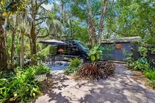 1073 Central St, Mount Dora, FL 32757 - Photo 42