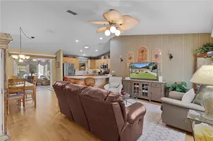 2766 Privada Dr, The Villages, FL 32162 - Photo 6