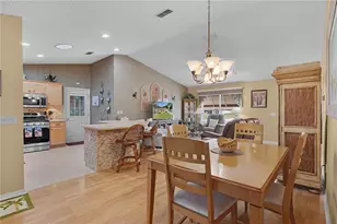 2766 Privada Dr, The Villages, FL 32162 - Photo 12
