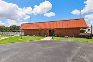 550 St Johns Rd, Tavares, FL 32778 - Photo 34