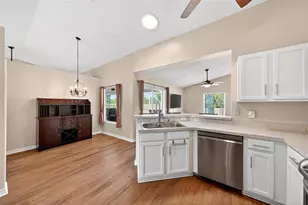 25073 Riverwalk Dr, Leesburg, FL 34748 - Photo 12