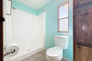 1440 Nassau Cir, Tavares, FL 32778 - Photo 20