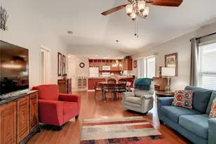 3076 Gulfport Ct, The Villages, FL 32163 - Photo 10