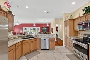 2192 Hames Ln, The Villages, FL 32162 - Photo 4
