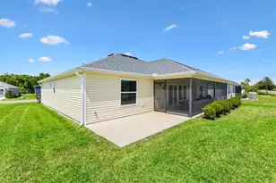 1054 Joette Pl, The Villages, FL 34762 - Photo 40