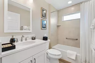 1054 Joette Pl, The Villages, FL 34762 - Photo 22