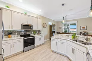 5105 Jared's Lndg Wy, Oxford, FL 34484 - Photo 16
