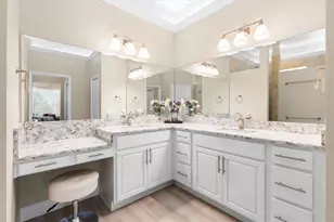 5105 Jared's Lndg Wy, Oxford, FL 34484 - Photo 20