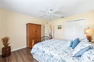 1021 Golden Grove Dr, The Villages, FL 32162 - Photo 20