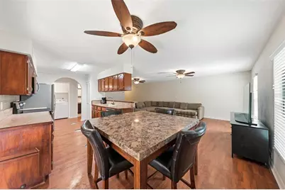 100 E Oak Terrace Drive #B2, Leesburg, FL 34748 - Photo 4