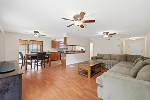 100 E Oak Terrace Dr, Leesburg, FL 34748 - Photo 6