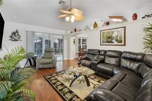 35833 Dawn Dr, Leesburg, FL 34788 - Photo 10