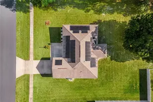 326 Woodland Trl, Lady Lake, FL 32159 - Photo 44