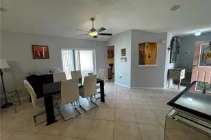 1524 Martinez Dr, Lady Lake, FL 32159 - Photo 4