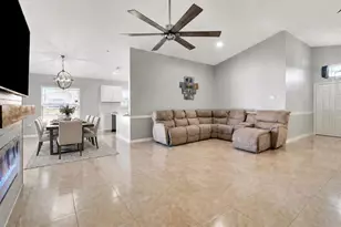 23905 Narrowleaf Ct, Leesburg, FL 34748 - Photo 14