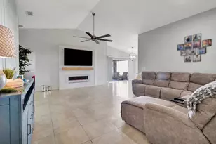 23905 Narrowleaf Ct, Leesburg, FL 34748 - Photo 12