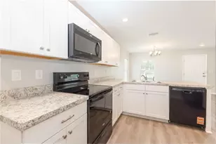 10068 Co Rd 229, Oxford, FL 34484 - Photo 10