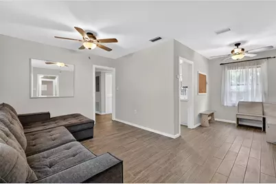 706 Mission Drive, Wildwood, FL 34785 - Photo 14