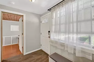 706 Mission Dr, Wildwood, FL 34785 - Photo 12