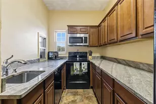 1909 Country Club Dr, Eustis, FL 32726 - Photo 36