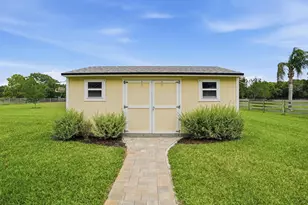 7817 Laurel View Dr, Mount Dora, FL 32757 - Photo 40