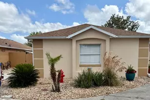 1140 Bernardo Blvd, Lady Lake, FL 32159 - Photo 1