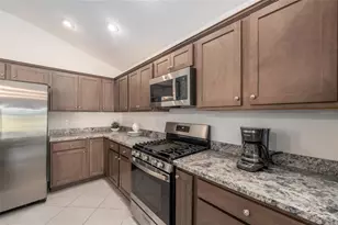4537 Brooke Ln, The Villages, FL 32163 - Photo 14