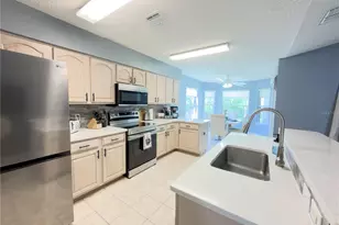 32676 Oak Park Dr, Leesburg, FL 34748 - Photo 12