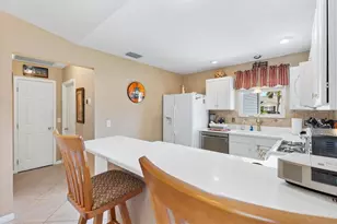 470 Oboe Way, The Villages, FL 32162 - Photo 6