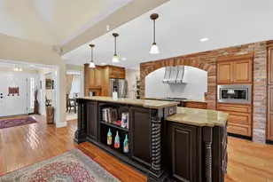 33746 Spring Dr, Leesburg, FL 34788 - Photo 22