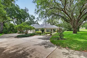 33746 Spring Dr, Leesburg, FL 34788 - Photo 4