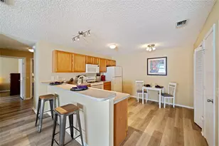 8221 SE 169th Palownia Loop, The Villages, FL 32162 - Photo 14