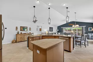 4044 Maxwell Ter, The Villages, FL 32163 - Photo 8