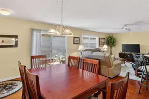 17395 SE 82nd Pecan Terrace, The Villages, FL 32162 - Photo 8
