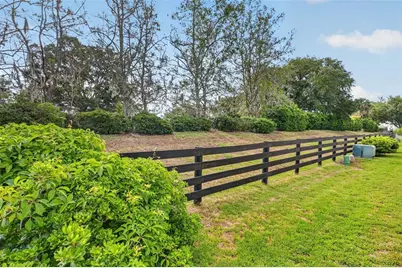 17395 SE 82nd Pecan Terrace, The Villages, FL 32162 - Photo 2