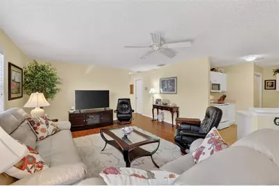 17395 SE 82nd Pecan Terrace, The Villages, FL 32162 - Photo 12