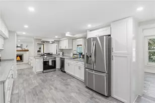 9235 W Harbor Isle Ct, Crystal River, FL 34429 - Photo 16