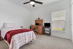 1115 Calico Pointe Cir, Groveland, FL 34736 - Photo 18