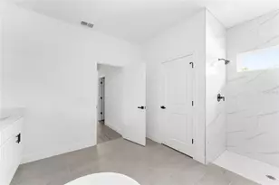 6926 N Lockwood Way, Citrus Springs, FL 34434 - Photo 10