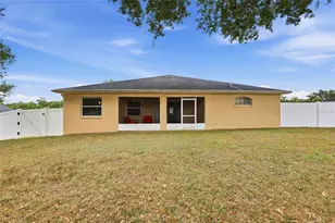 306 Stone Point Ln, Lady Lake, FL 32159 - Photo 34