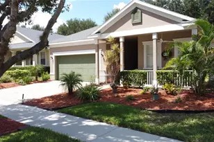 135 Crepe Myrtle Dr, Groveland, FL 34736 - Photo 4