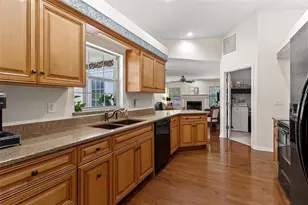 4024 Eagle Ridge Rd, Fruitland Park, FL 34731 - Photo 12