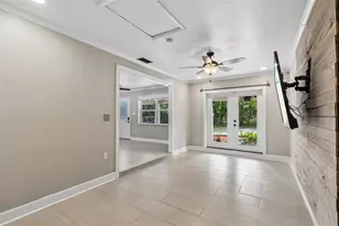 321 E 11th Ave, Mount Dora, FL 32757 - Photo 10
