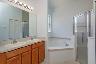 120 Crepe Myrtle Dr, Groveland, FL 34736 - Photo 10