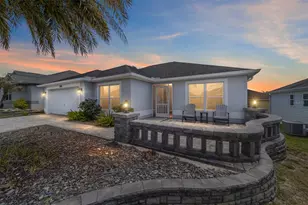 3283 Peterson Pl, The Villages, FL 32163 - Photo 2